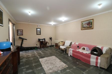 Casa à venda com 132m², 2 quartos e 4 vagasEdicula