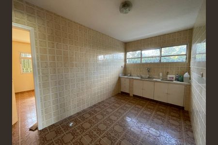 Casa para alugar com 890m², 2 quartos e NaN vagas Casa para alugar com 890m², 2 quartos e NaN vagasÁrea de Serviço