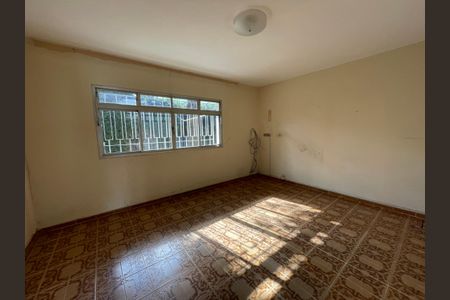Casa para alugar com 890m², 2 quartos e NaN vagas Casa para alugar com 890m², 2 quartos e NaN vagasÁrea de Serviço