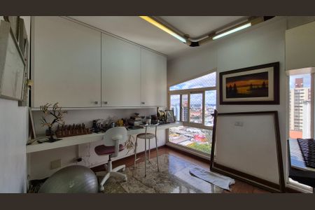 Apartamento à venda com 192m², 4 quartos e 2 vagas Apartamento à venda com 192m², 4 quartos e 2 vagasQuarto 1