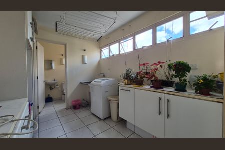 Apartamento à venda com 192m², 4 quartos e 2 vagas Apartamento à venda com 192m², 4 quartos e 2 vagasCozinha