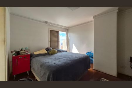 Apartamento à venda com 192m², 4 quartos e 2 vagas Apartamento à venda com 192m², 4 quartos e 2 vagasSuite