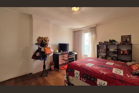 Apartamento à venda com 192m², 4 quartos e 2 vagas Apartamento à venda com 192m², 4 quartos e 2 vagasQuarto 3