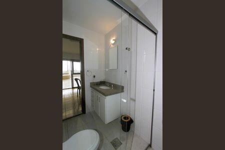 Apartamento à venda com 174m², 3 quartos e 2 vagasBanheiro Social 2