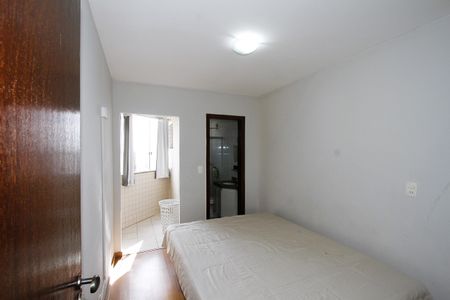 Apartamento à venda com 174m², 3 quartos e 2 vagasSuíte