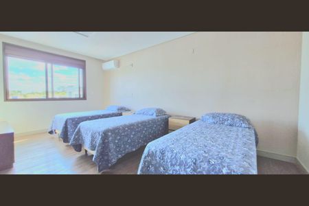 Casa de condomínio à venda com 363m², 5 quartos e 5 vagas Casa de condomínio à venda com 363m², 5 quartos e 5 vagasQuarto 5