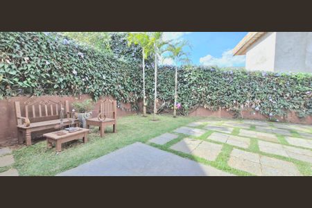 Casa de condomínio à venda com 363m², 5 quartos e 5 vagas Casa de condomínio à venda com 363m², 5 quartos e 5 vagasJardim