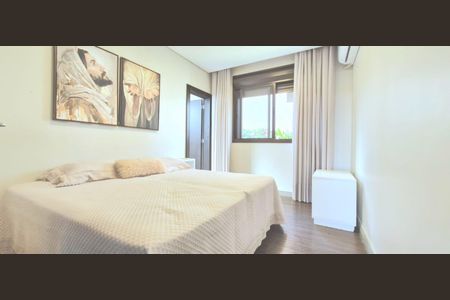 Casa de condomínio à venda com 363m², 5 quartos e 5 vagas Casa de condomínio à venda com 363m², 5 quartos e 5 vagasSuíte 1