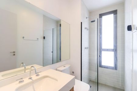 Apartamento para alugar com 87m², 2 quartos e 2 vagas Apartamento para alugar com 87m², 2 quartos e 2 vagasBanheiro da Suíte 1