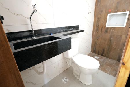 Apartamento à venda com 80m², 2 quartos e 1 vaga Apartamento à venda com 80m², 2 quartos e 1 vagaBanheiro Social