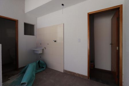 Apartamento à venda com 80m², 2 quartos e 1 vagaÁrea de Serviço