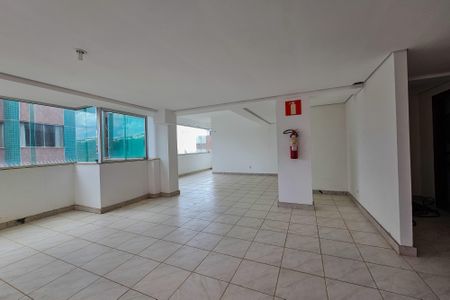 Apartamento à venda com 120m², 3 quartos e 2 vagas Apartamento à venda com 120m², 3 quartos e 2 vagasÁrea comum - Salão de festas