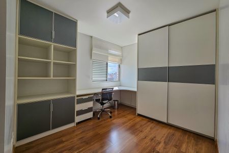 Apartamento à venda com 120m², 3 quartos e 2 vagas Apartamento à venda com 120m², 3 quartos e 2 vagasQuarto 2
