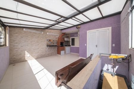 Casa à venda com 108m², 3 quartos e 2 vagasÁrea Externa