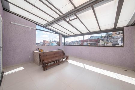 Casa à venda com 108m², 3 quartos e 2 vagasÁrea Externa