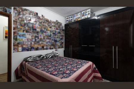 Casa à venda com 168m², 2 quartos e 2 vagas Casa à venda com 168m², 2 quartos e 2 vagasQuarto