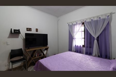 Casa à venda com 168m², 2 quartos e 2 vagas Casa à venda com 168m², 2 quartos e 2 vagasSuíte