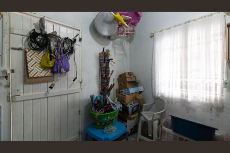 Casa à venda com 168m², 2 quartos e 2 vagas Casa à venda com 168m², 2 quartos e 2 vagasQuarto de Serviço