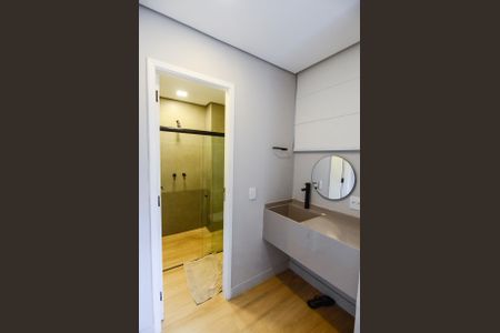 Apartamento à venda com 156m², 3 quartos e 2 vagas Apartamento à venda com 156m², 3 quartos e 2 vagasBanheiro da Suíte 2