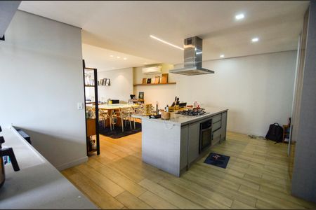 Apartamento à venda com 156m², 3 quartos e 2 vagas Apartamento à venda com 156m², 3 quartos e 2 vagasCozinha