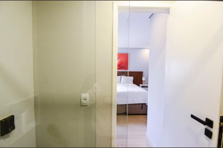 Apartamento à venda com 156m², 3 quartos e 2 vagas Apartamento à venda com 156m², 3 quartos e 2 vagasBanheiro da Suíte 2