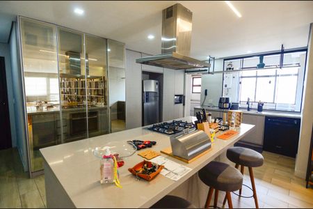 Apartamento à venda com 156m², 3 quartos e 2 vagas Apartamento à venda com 156m², 3 quartos e 2 vagasCozinha