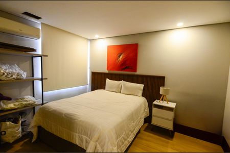 Apartamento à venda com 156m², 3 quartos e 2 vagas Apartamento à venda com 156m², 3 quartos e 2 vagasSuíte 2