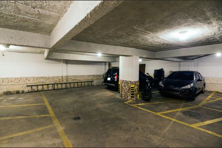 Apartamento à venda com 156m², 3 quartos e 2 vagas Apartamento à venda com 156m², 3 quartos e 2 vagasGaragem