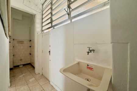 Apartamento à venda com 74m², 2 quartos e sem vagaÁrea de Serviço
