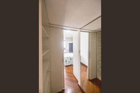 Apartamento à venda com 54m², 1 quarto e 1 vaga Apartamento à venda com 54m², 1 quarto e 1 vagaCorredor