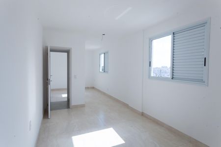 Apartamento à venda com 102m², 3 quartos e 2 vagas Apartamento à venda com 102m², 3 quartos e 2 vagasSuíte 3