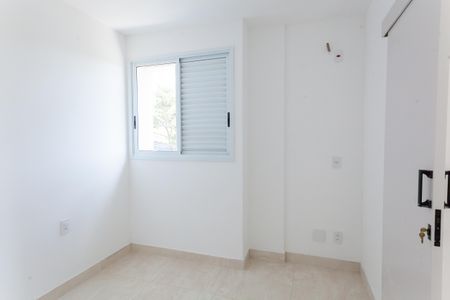Apartamento à venda com 102m², 3 quartos e 2 vagas Apartamento à venda com 102m², 3 quartos e 2 vagasSuíte 1