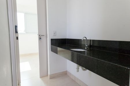 Apartamento à venda com 102m², 3 quartos e 2 vagas Apartamento à venda com 102m², 3 quartos e 2 vagasBanheiro da suíte 1