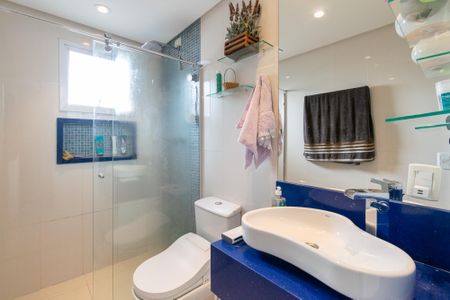 Casa de condomínio à venda com 155m², 3 quartos e 3 vagasBanheiro da Suíte