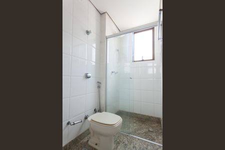 Apartamento à venda com 120m², 4 quartos e 2 vagas Apartamento à venda com 120m², 4 quartos e 2 vagasBanheiro Suíte 01