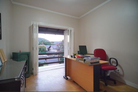 Casa à venda com 300m², 5 quartos e 2 vagasQuarto 1