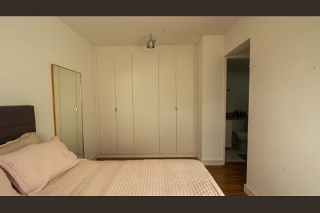 Apartamento à venda com 96m², 3 quartos e 1 vagaSuíte