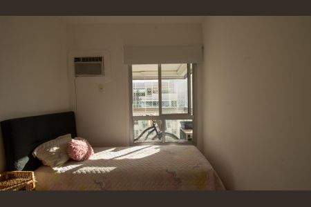 Apartamento à venda com 96m², 3 quartos e 1 vagaQuarto 2