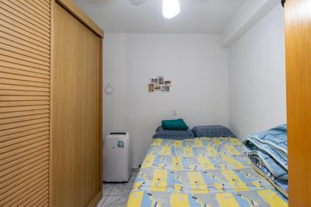 Casa à venda com 242m², 7 quartos e 4 vagasQuarto 2 casa 1