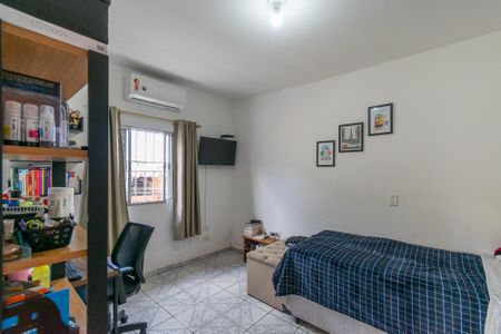 Casa à venda com 242m², 7 quartos e 4 vagasQuarto 1 casa 1