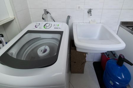 Casa à venda com 242m², 7 quartos e 4 vagasCasa 3 Área de serviço