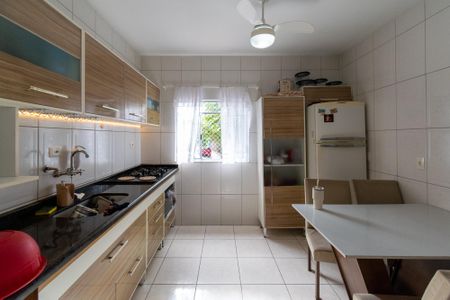 Casa à venda com 242m², 7 quartos e 4 vagasCasa 2 Cozinha