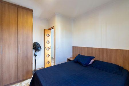 Casa à venda com 242m², 7 quartos e 4 vagasCasa 2 Quarto 1