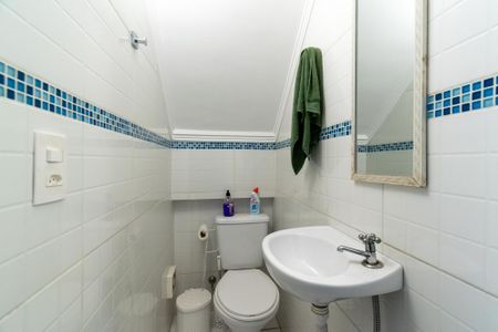 Casa à venda com 242m², 7 quartos e 4 vagasCasa 3 Lavabo