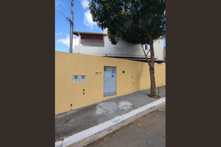 Casa à venda com 242m², 7 quartos e 4 vagasFachada