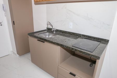 Apartamento à venda com 24m², 1 quarto e sem vaga Apartamento à venda com 24m², 1 quarto e sem vagaCozinha e Área de Serviço