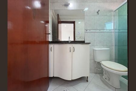 Apartamento à venda com 80m², 3 quartos e 2 vagasBanheiro da Suíte