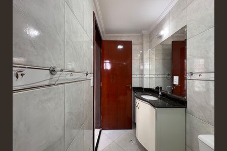 Apartamento à venda com 80m², 3 quartos e 2 vagasBanheiro da Suíte