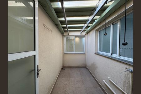 Apartamento à venda com 80m², 3 quartos e 2 vagasÁrea de Serviço