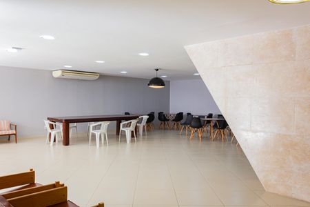 Apartamento para alugar com 135m², 4 quartos e 1 vaga Apartamento para alugar com 135m², 4 quartos e 1 vagaÁrea comum - Salão de festas